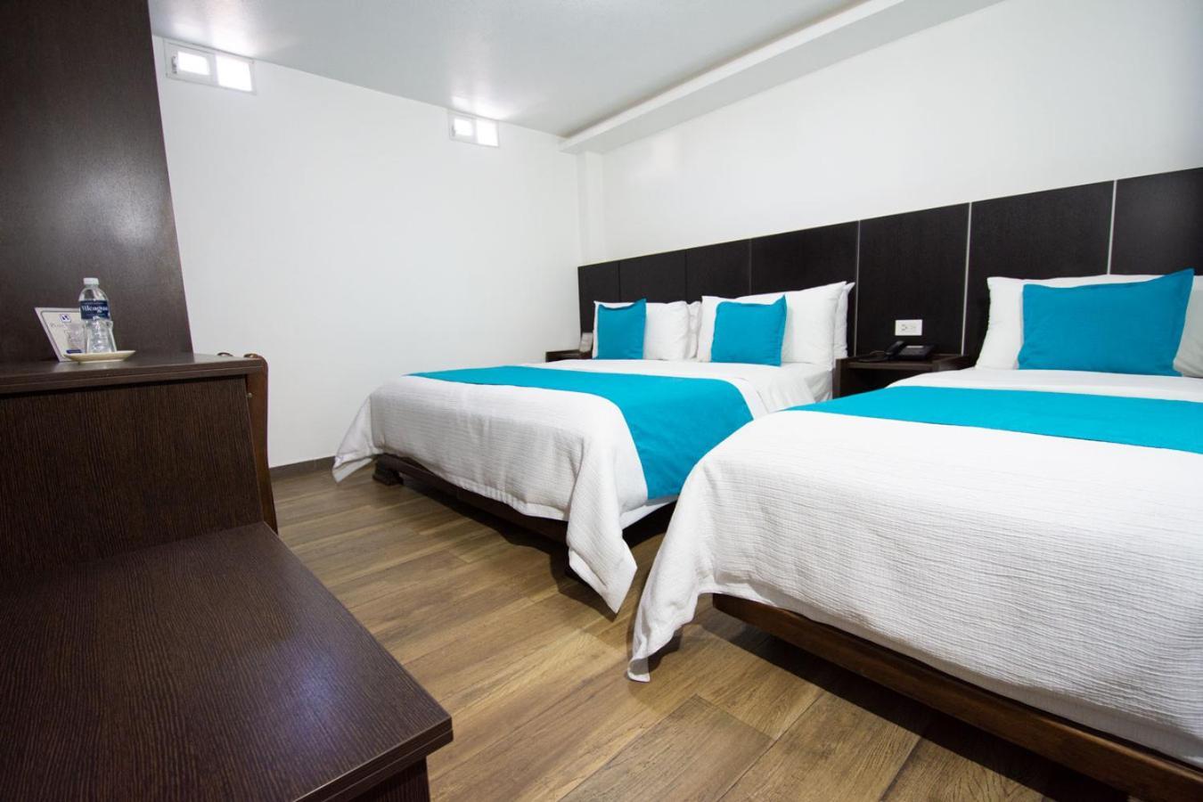 Hotel Plaza Victoria 이바라 외부 사진