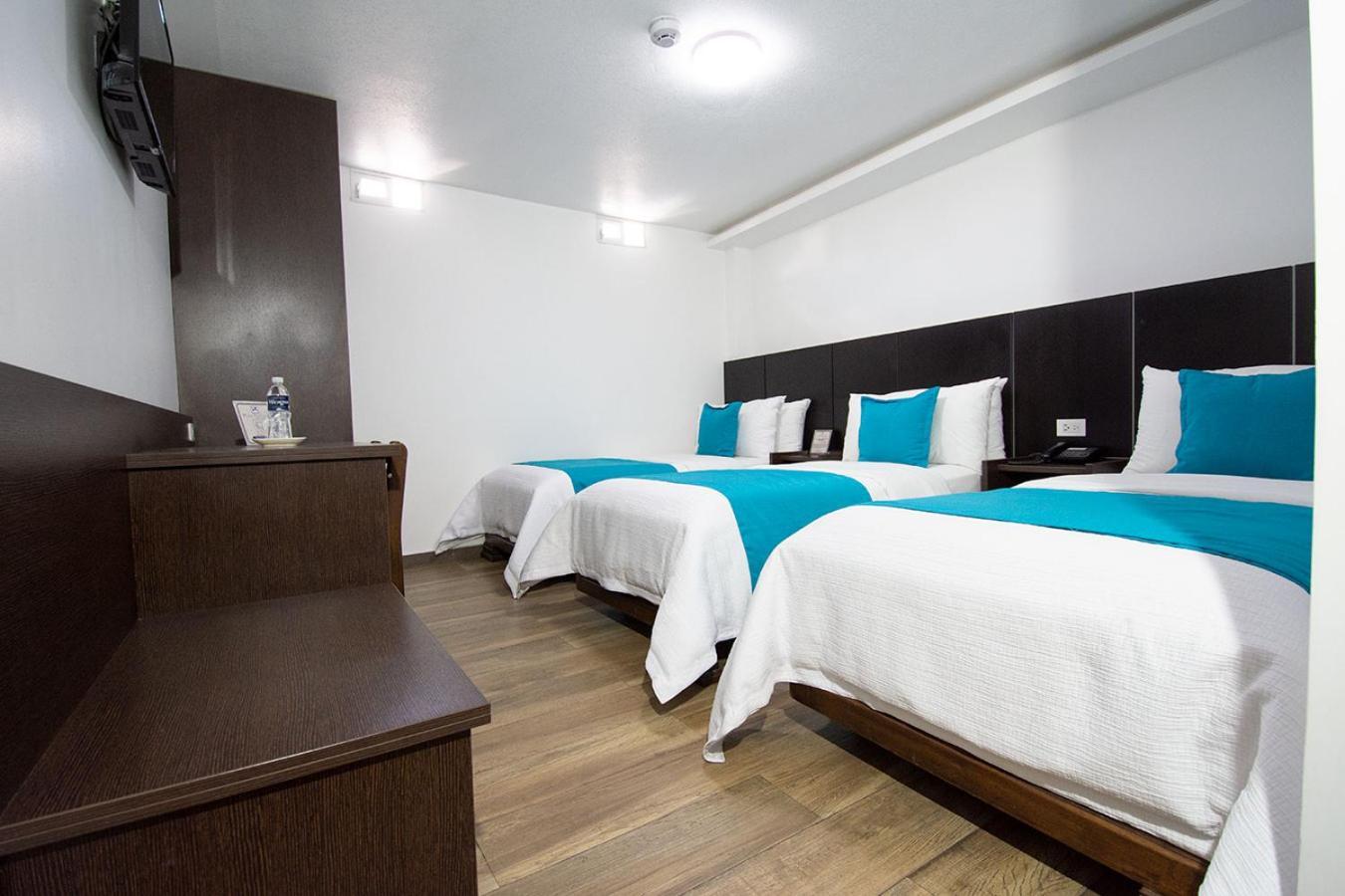 Hotel Plaza Victoria 이바라 외부 사진