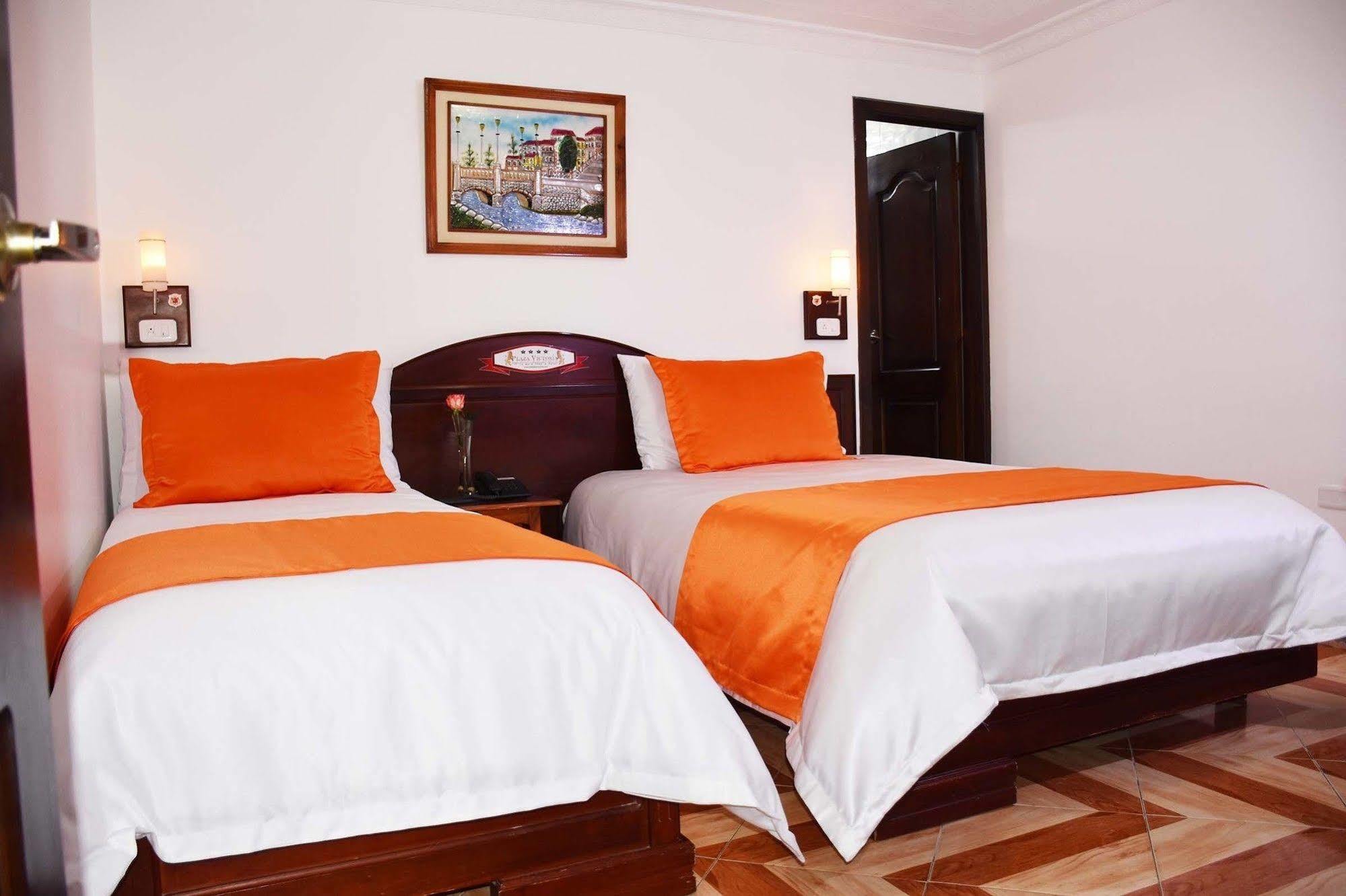 Hotel Plaza Victoria 이바라 외부 사진